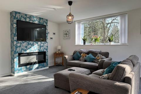 3 bedroom flat for sale, Penns Lane, Walmley, Sutton Coldfield