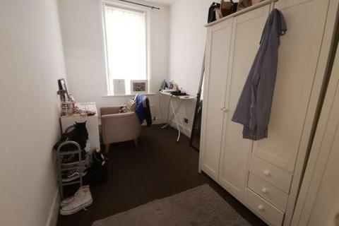 2 bedroom flat for sale, Deleval Road, Forest Hall, Newcastle upon Tyne, NE12