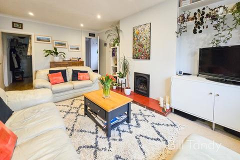 237 Birmingham Road, Shenstone Wood End, Lichfield, WS14 0PD
