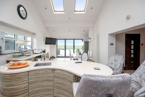 4 bedroom farm house for sale, Winwick Lane, Croft, WA3