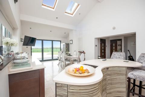 4 bedroom farm house for sale, Winwick Lane, Croft, WA3