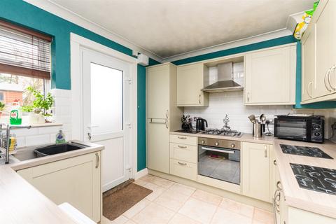 4 bedroom terraced house for sale, Pagitt Street, Chatham ME4