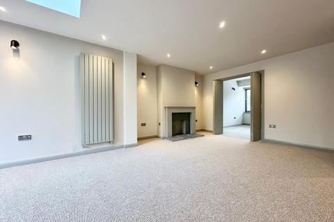 3 bedroom semi-detached house to rent, Grayburn Lane, Beverley, East Riding of Yorkshi, HU17