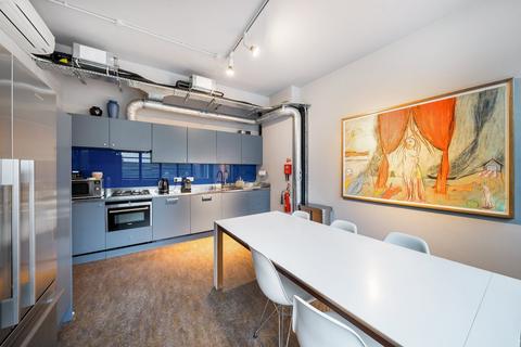 Office for sale, 82 Kingsland Road, London, E2 8DP