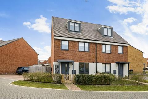 13 Clews Grove, Wootton, Bedford, MK43 9QN