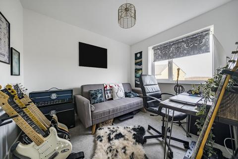 13 Clews Grove, Wootton, Bedford, MK43 9QN