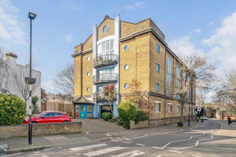 2 bedroom flat for sale, Acton Lane, London W4