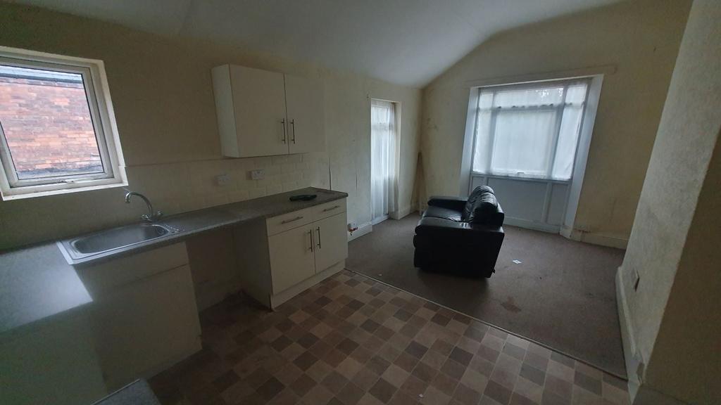 Flat 3