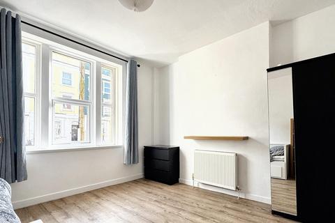 1 bedroom ground floor flat to rent, 131A City Road, Bristol BS2