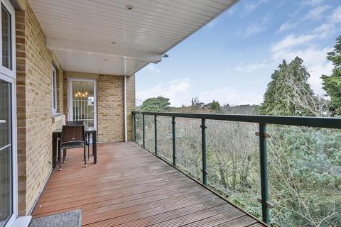 3 bedroom flat for sale, The Avenue, Branksome Park