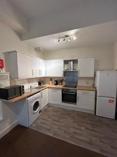 3 bedroom flat to rent, Murieston Crescent, Edinburgh, EH11