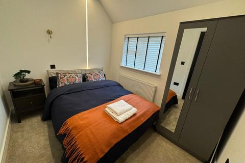 1 bedroom in a house share to rent, Totteridge Road, High Wycombe