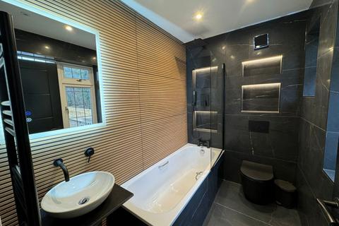 1 bedroom in a house share to rent, Totteridge Road, High Wycombe