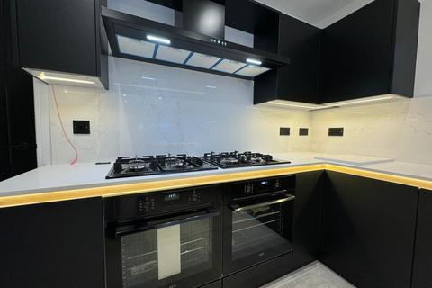 1 bedroom in a house share to rent, Totteridge Road, High Wycombe