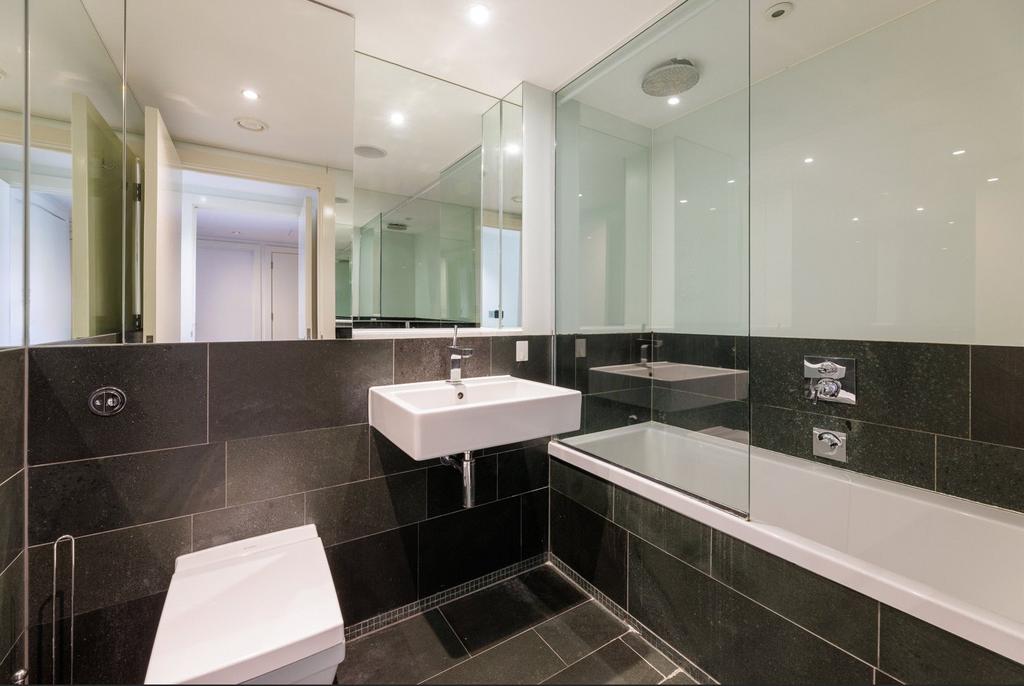 Principle&#39;s En-Suite