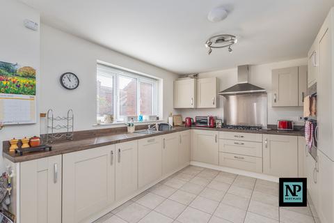 4 bedroom detached house for sale, Hoo Walk, Polesworth, B78