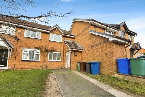2 bedroom terraced house to rent, Pendlebury Close, Manchester M25