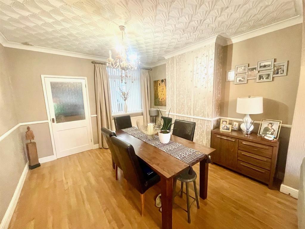 Dining Room 3.jpg
