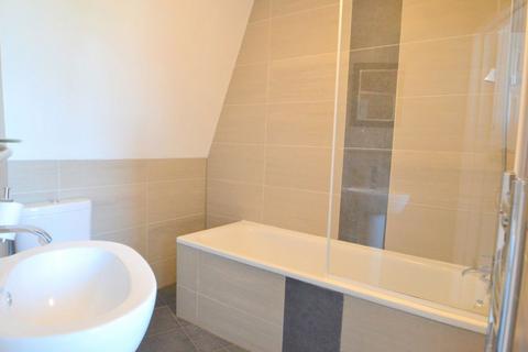 1 bedroom flat to rent, EXCELLENT ONE BED IN FANTASTIC LOCATION NW7