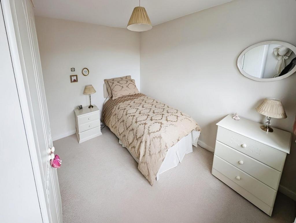 Dfa10cf0-bed 203a.jpg