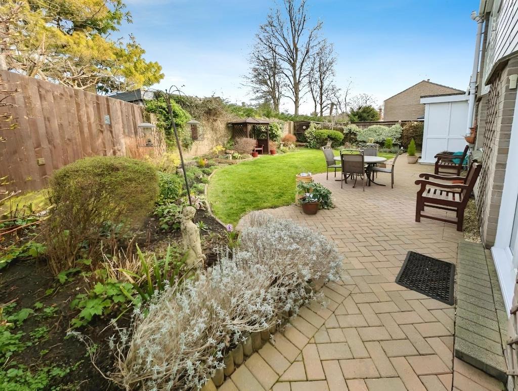 C638c1ec-garden 202.jpg