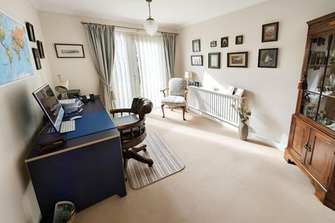 18 Leaman Close, Chipping Sodbury, Bristol, BS37 6HA
