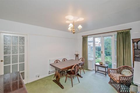 36 Cockshott Lane, Armley, Leeds, LS12 2RQ