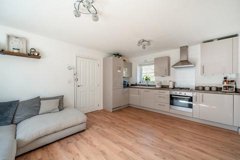 2 bedroom coach house for sale, Edrich Grange, Crowthorne, Berkshire