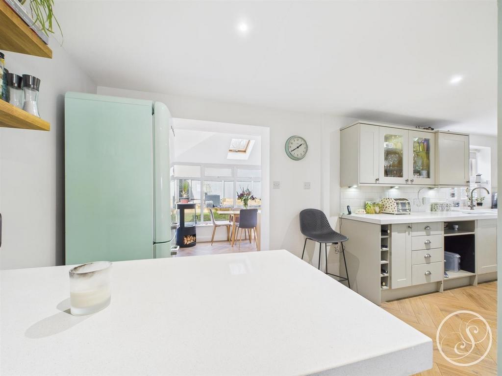 Kitchen diner