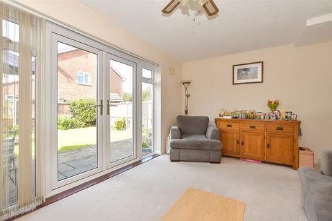 39 Crouchview Close, Wickford, SS11 8QB