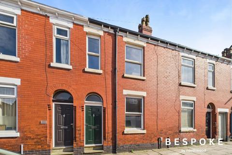2 bedroom terraced house for sale, Green Street, Macclesfield SK10