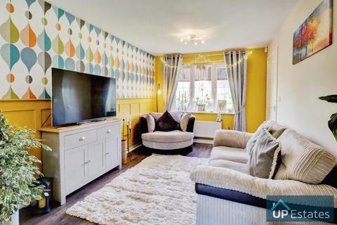 13 Bluebell Close, Hartshill, Nuneaton, CV10 0AU