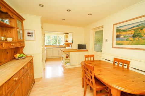 4 bedroom semi-detached house for sale, Grove Road, Leighton Buzzard