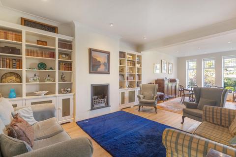 8 College Road, London, W13 8LQ