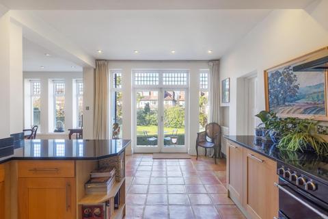 8 College Road, London, W13 8LQ