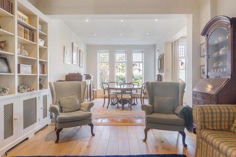 8 College Road, London, W13 8LQ