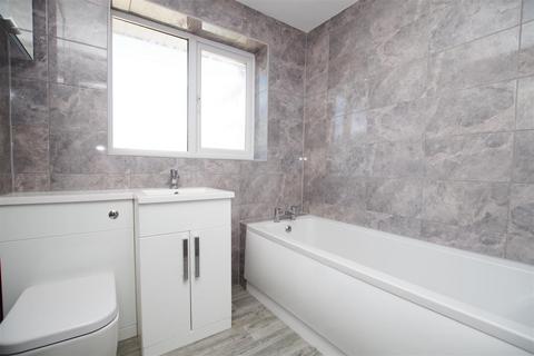 2 Caversham Close, Swindon, SN3 1DT