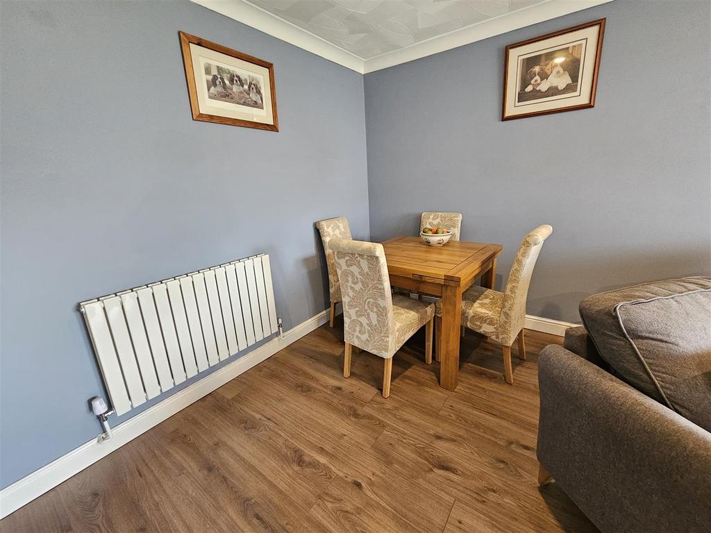 Dining Area.jpg