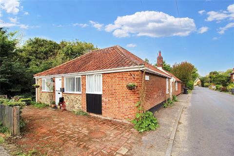 2 bedroom bungalow for sale, The Street, Wissett, Halesworth, Suffolk, IP19
