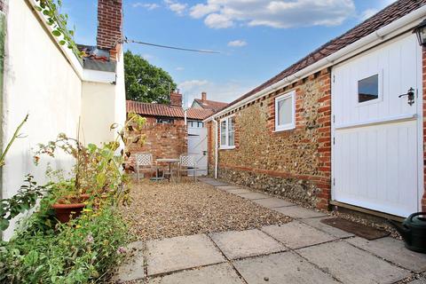 2 bedroom bungalow for sale, The Street, Wissett, Halesworth, Suffolk, IP19