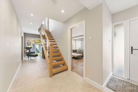 140 Pontefract Road, Ackworth, Pontefract, WF7 7EE