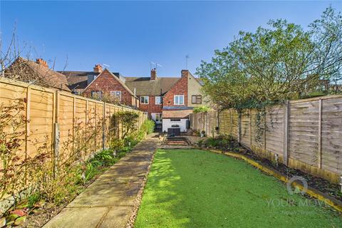 21 Beechwood Road, Northampton, NN5 6JT