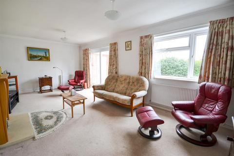3 bedroom detached bungalow for sale, Dunham Close, Southwell