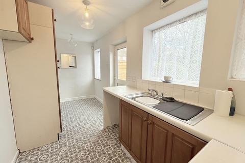 80 Durley Road, Birmingham, B25 8EH