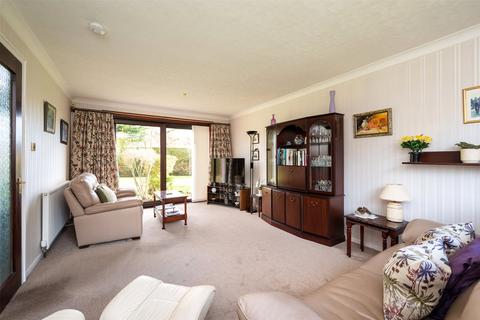 5 Dean Road, Longniddry, EH32 0QS