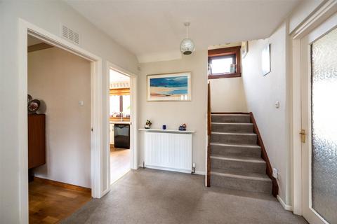 5 Dean Road, Longniddry, EH32 0QS