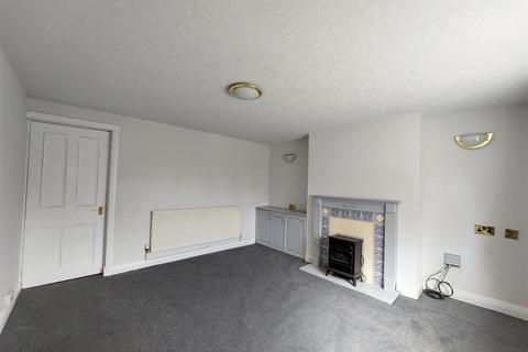2 bedroom cottage to rent, Dale End Road, Hilton, Derby