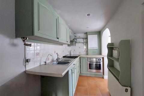 2 bedroom cottage to rent, Dale End Road, Hilton, Derby