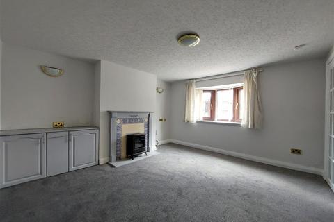 2 bedroom cottage to rent, Dale End Road, Hilton, Derby