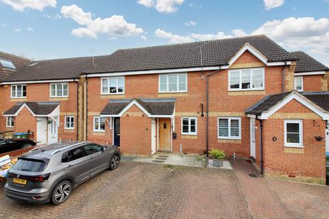 12 Bond Close, Aylesbury, HP21 8FZ
